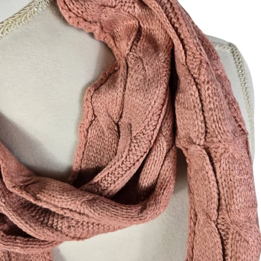 Elegant Dusty Rose Knit Infinity Scarf